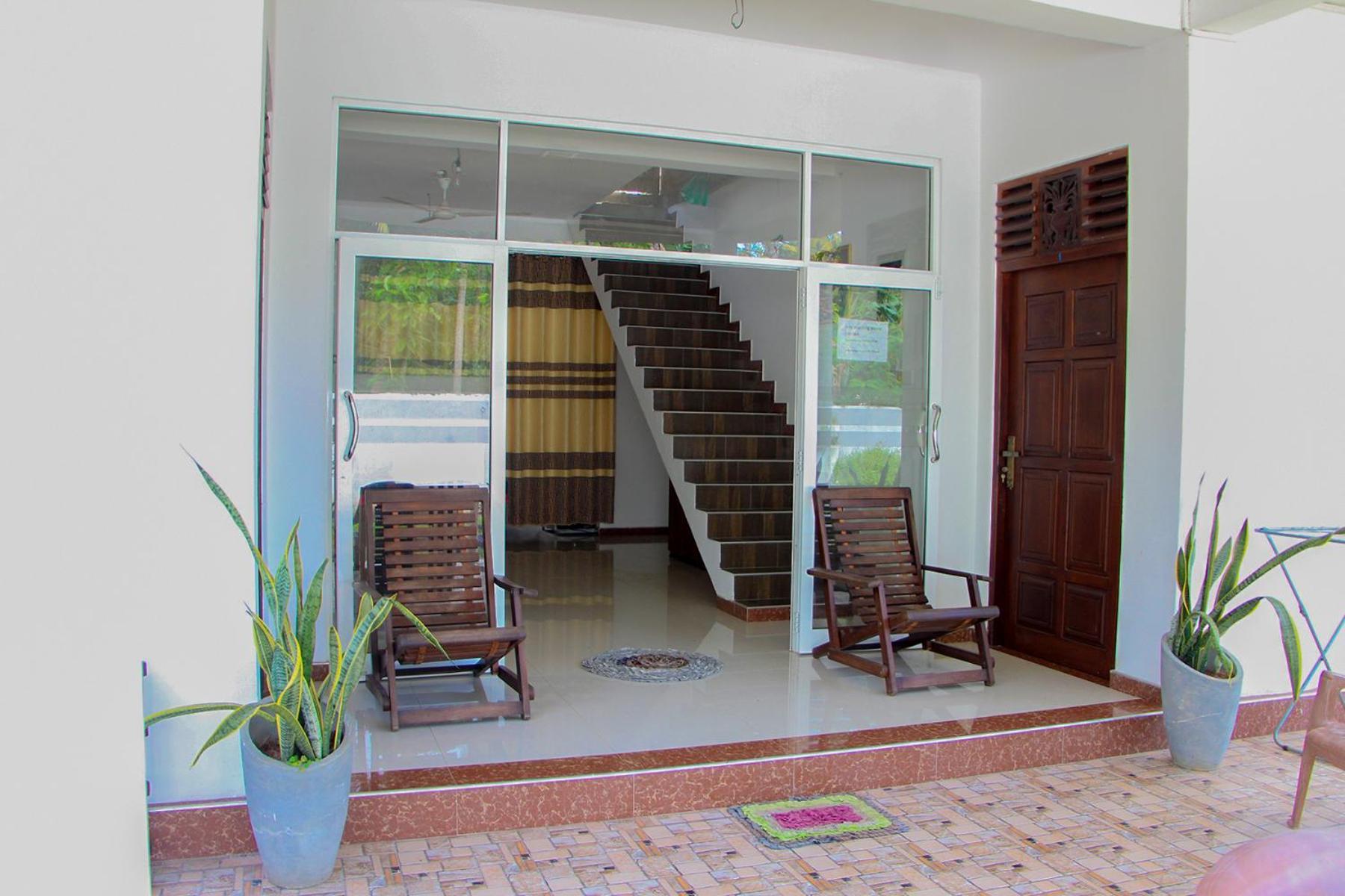 Sasmika Villa Surf And Yoga Hostel Weligama Luaran gambar